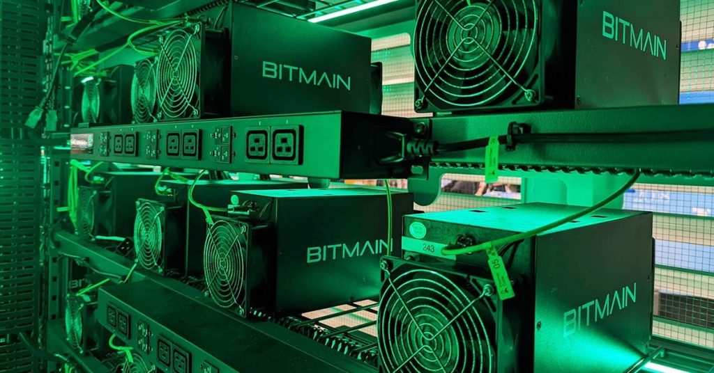 Bitcoin Miners Dominate: Record 26% Global Hashrate in August - JPMorgan Reveals