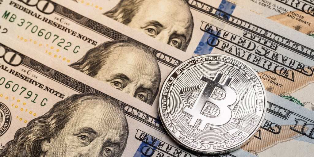 5 Reasons Why Bitcoin ETFs Are Surging Amid Hopes for Rate Cuts