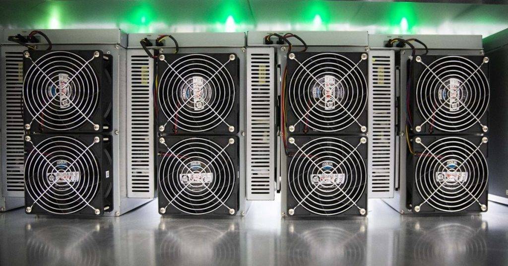Bitcoin Mining Operations Face Losses as Price Drops to $54K