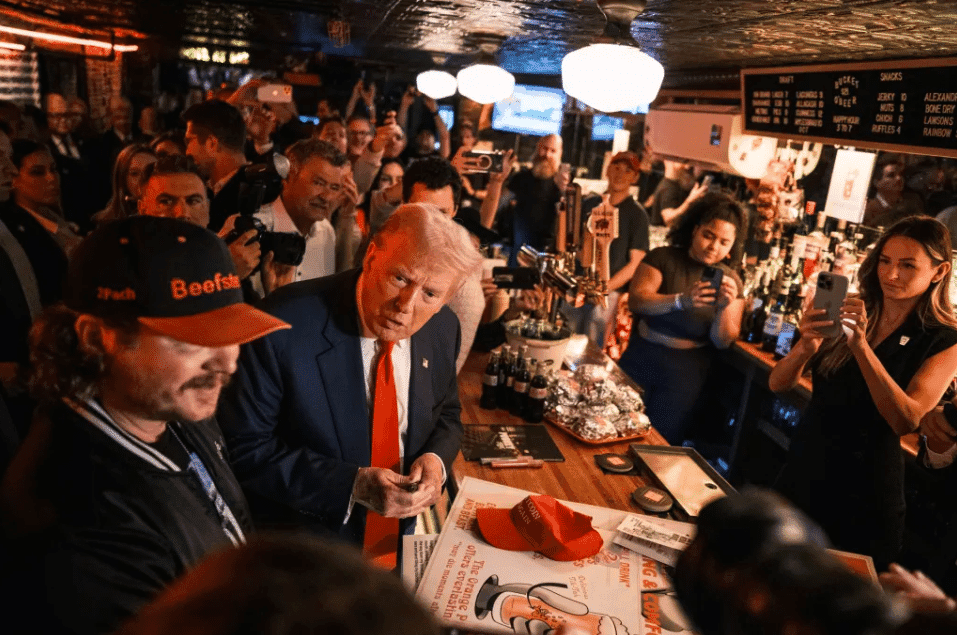 Discover How Trump Made History Buying Burgers with Bitcoin